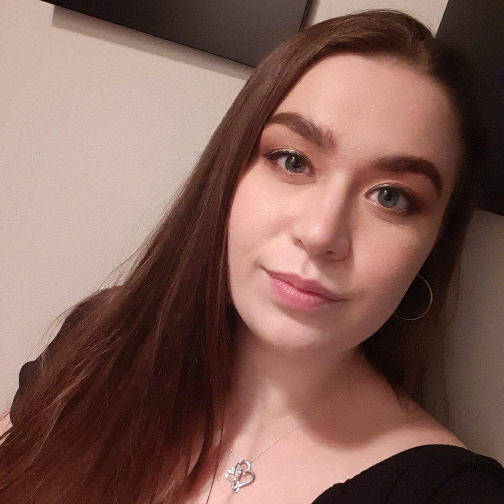 Meet your Posher, Haley